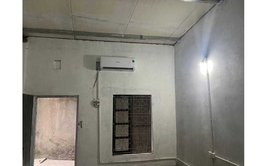 CHO THUÊ NHÀ TRỌ CẤP 4 LĨNH NAM, 40M2, FULL ĐIỀU HÒA, NÓNG LẠNH, 3 TRIỆU